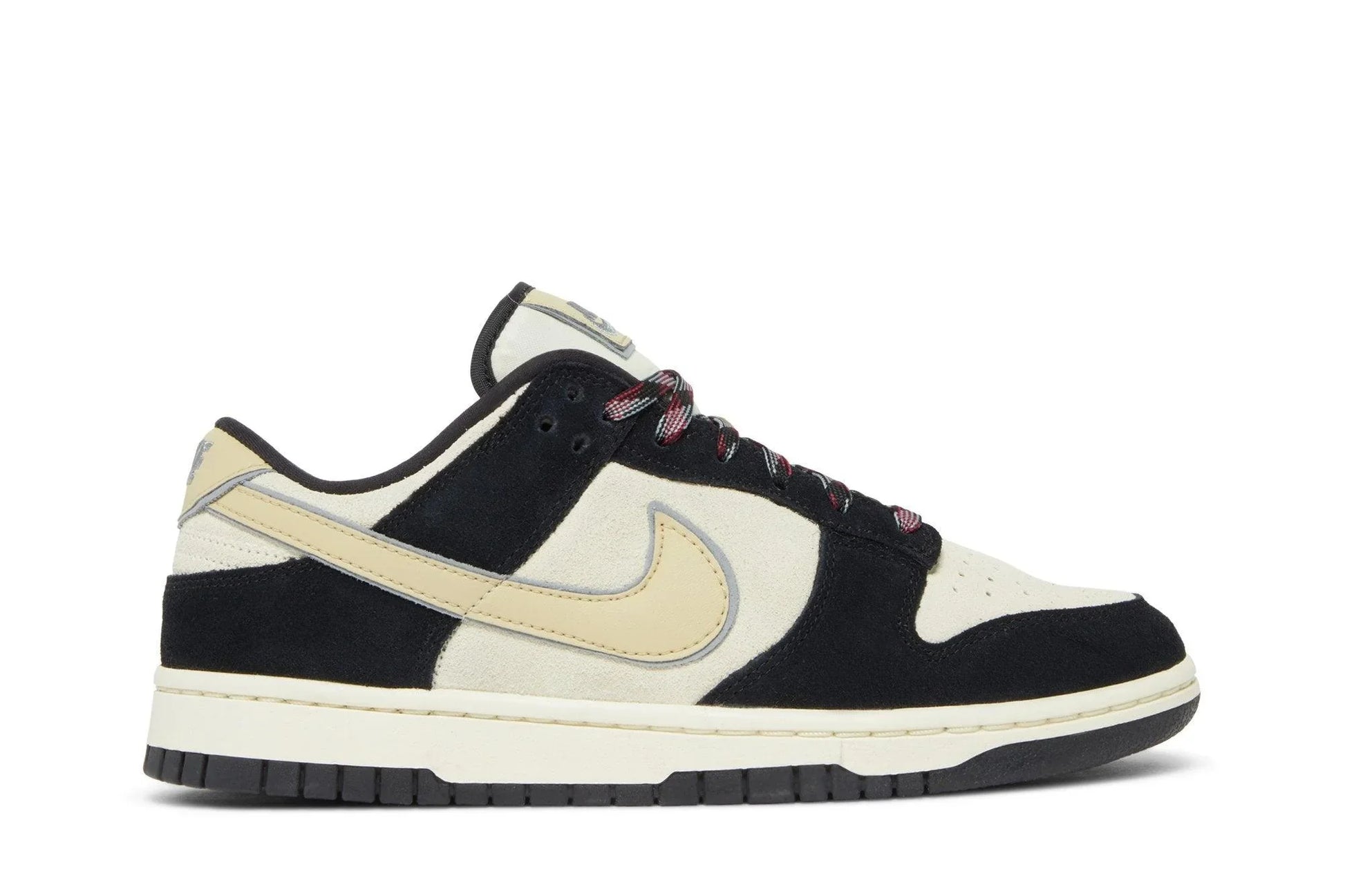 Nike Dunk Low LX Black Team Gold Preto