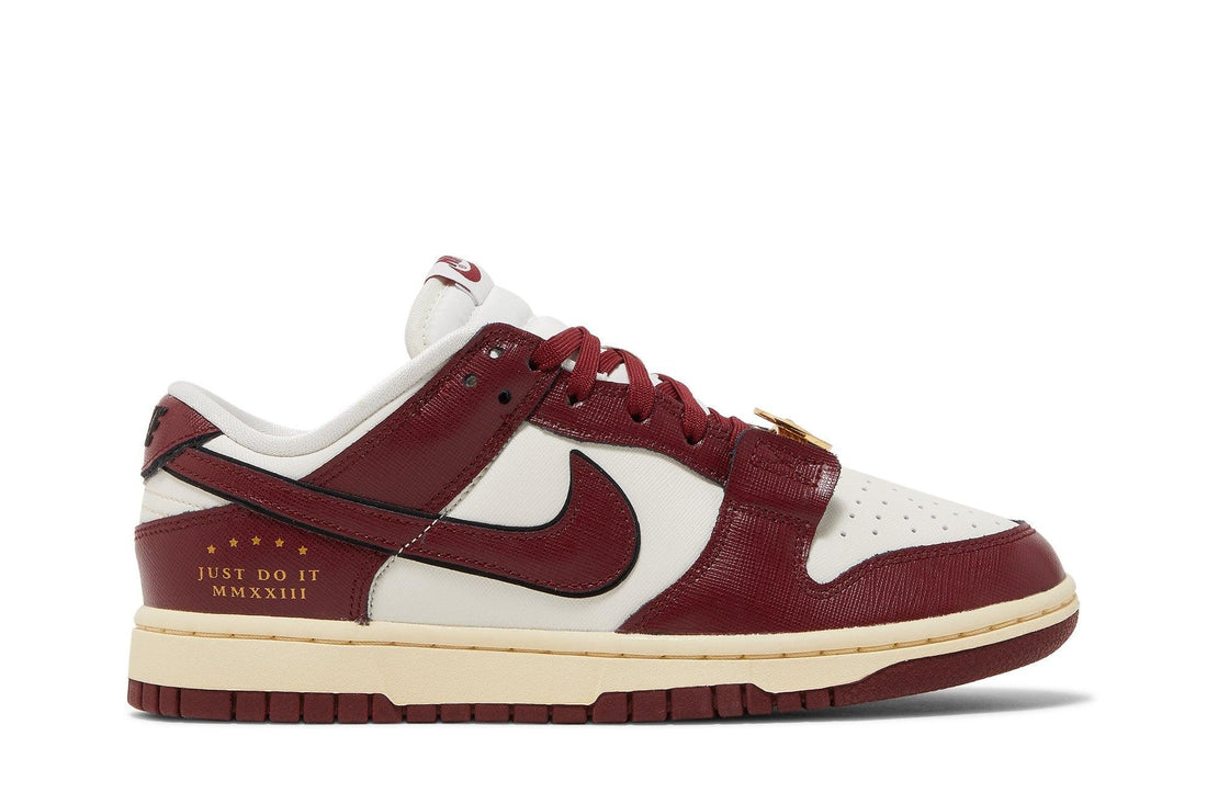 Nike Dunk Low SE Just Do It Team Red Vermelho