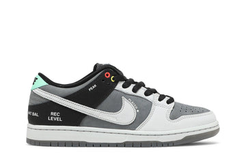 Nike SB Dunk Low VX 1000 Camcorder Cinza