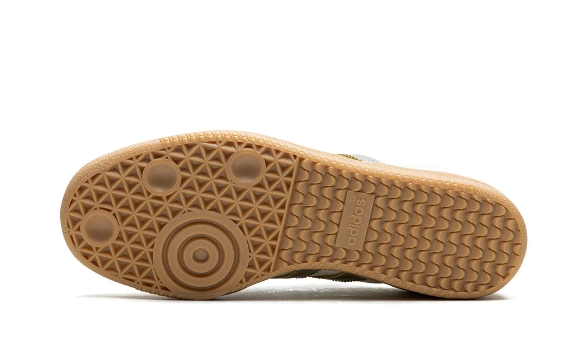 Tênis Adidas Samba OG Feminino "Cyber Mettalic" Branco - IG1964