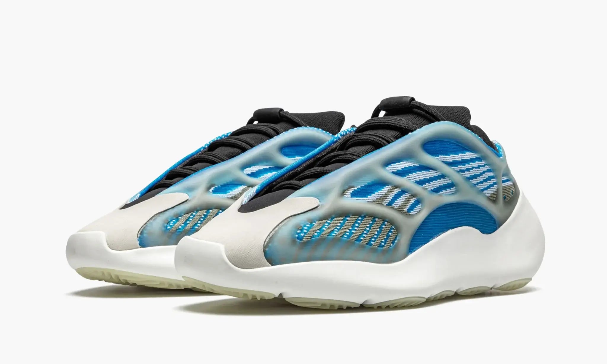 Tênis Adidas Yeezy 700 v3 'Arzareth' - G54850