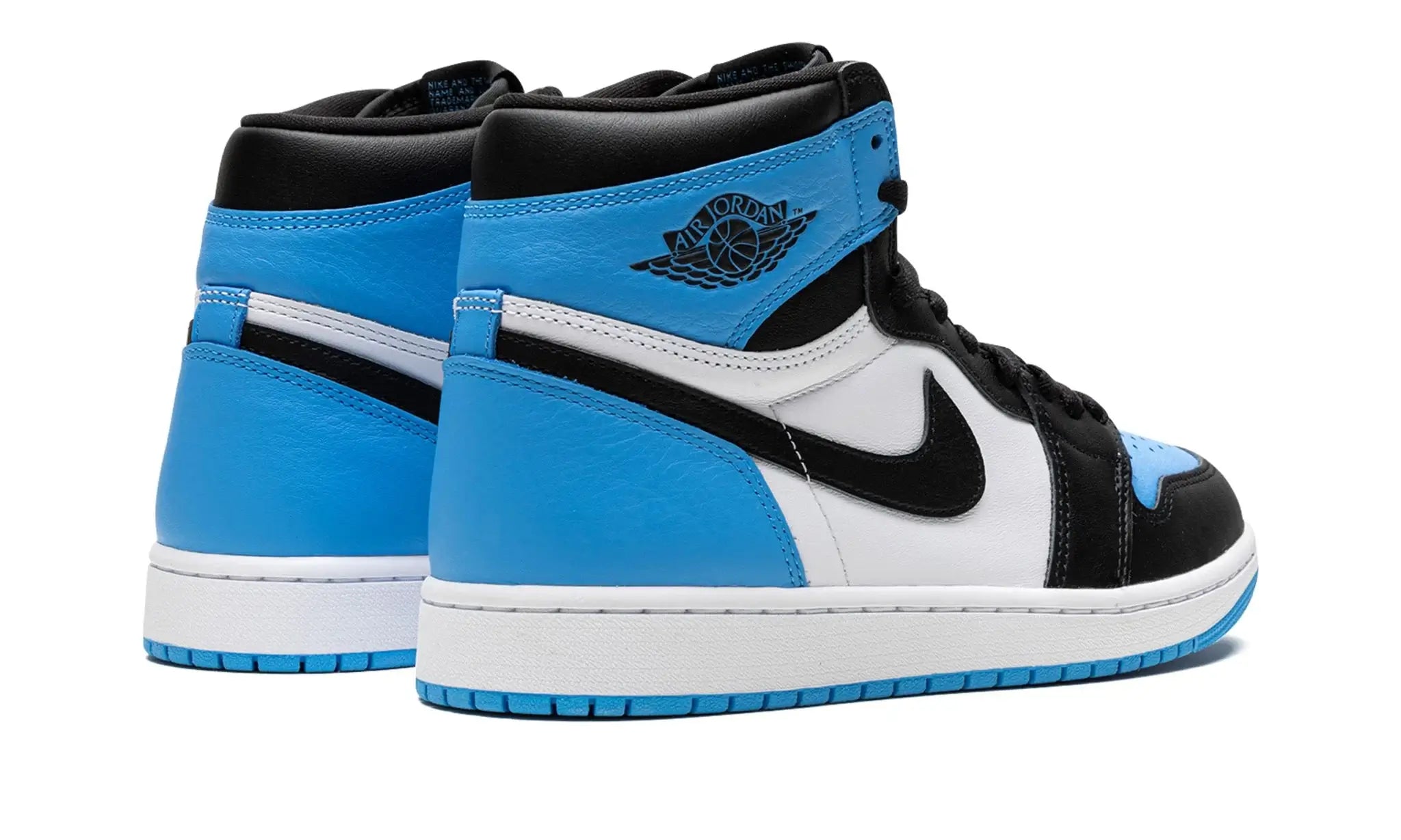 Tênis Air Jordan 1 High "UNC Toe" Azul - DZ5485-400