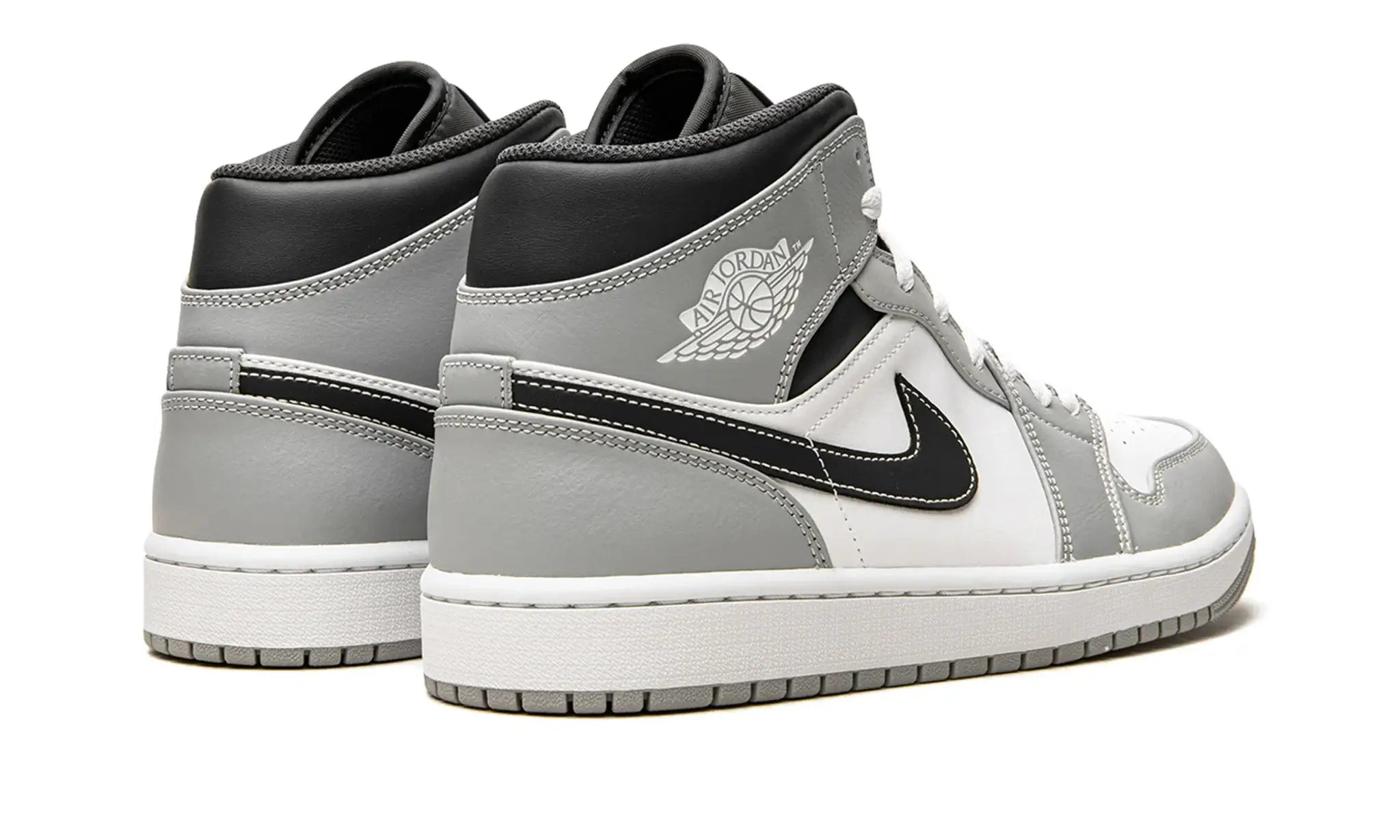 Tênis Air Jordan 1 Mid Feminino "Light Smoke Grey Anthracite" Cinza - 554725-078