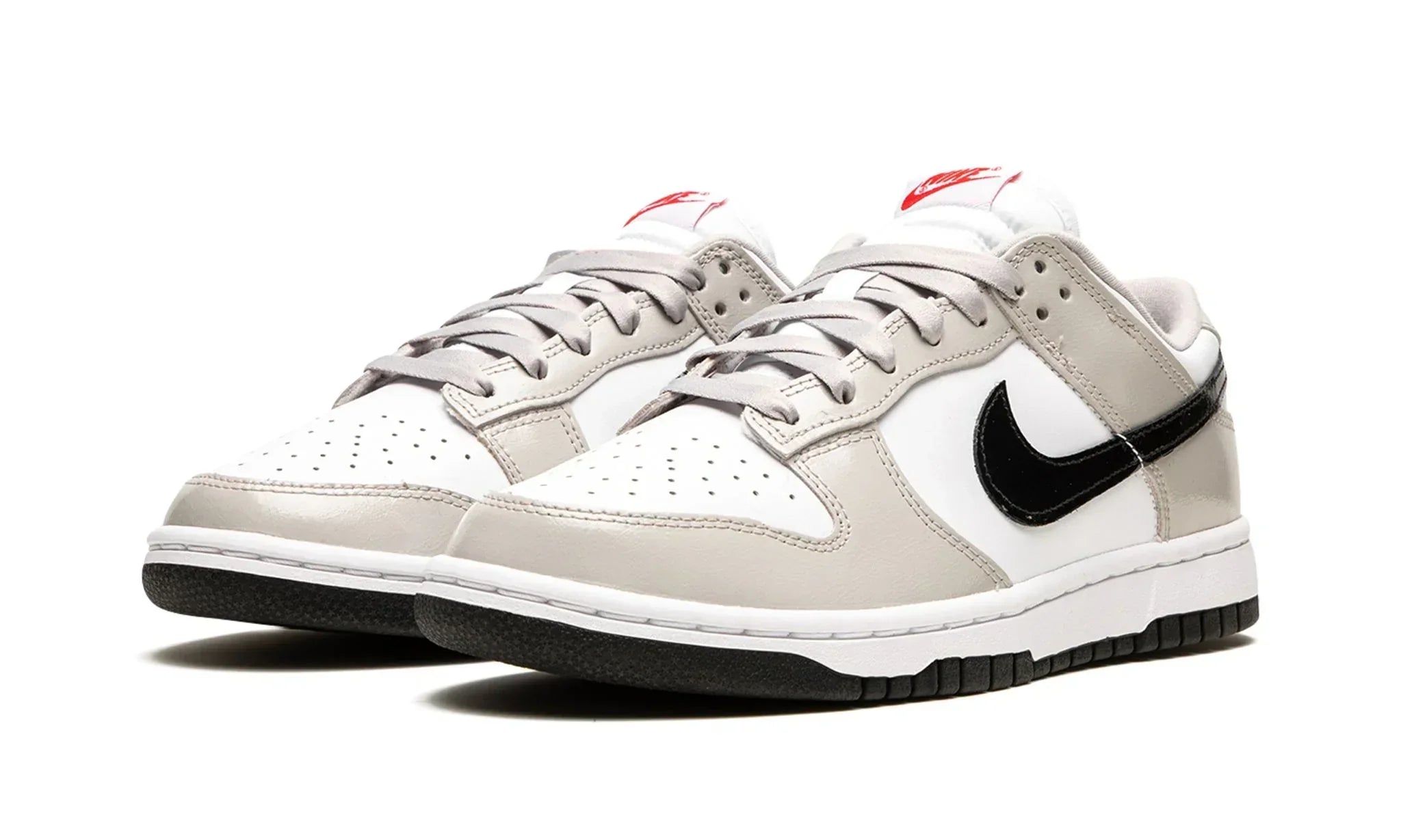Tênis Nike Dunk Low Feminino "Light Iron Ore" Cinza - DQ7576-001