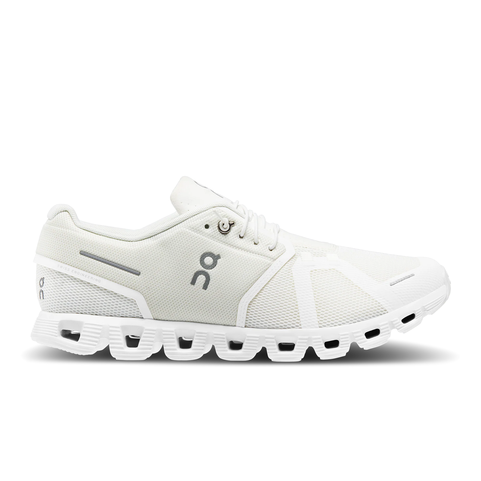 On Running Cloud 5 Undyed-White | White