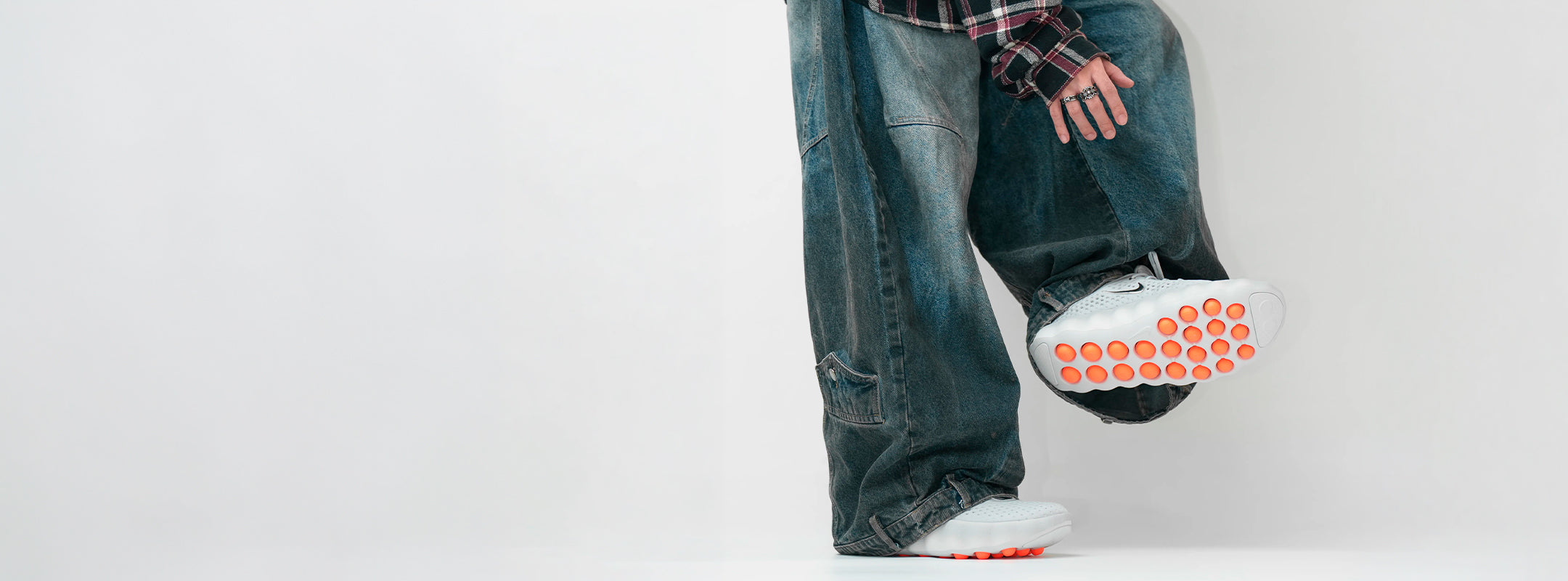 slider image slider_item_CWXW7b