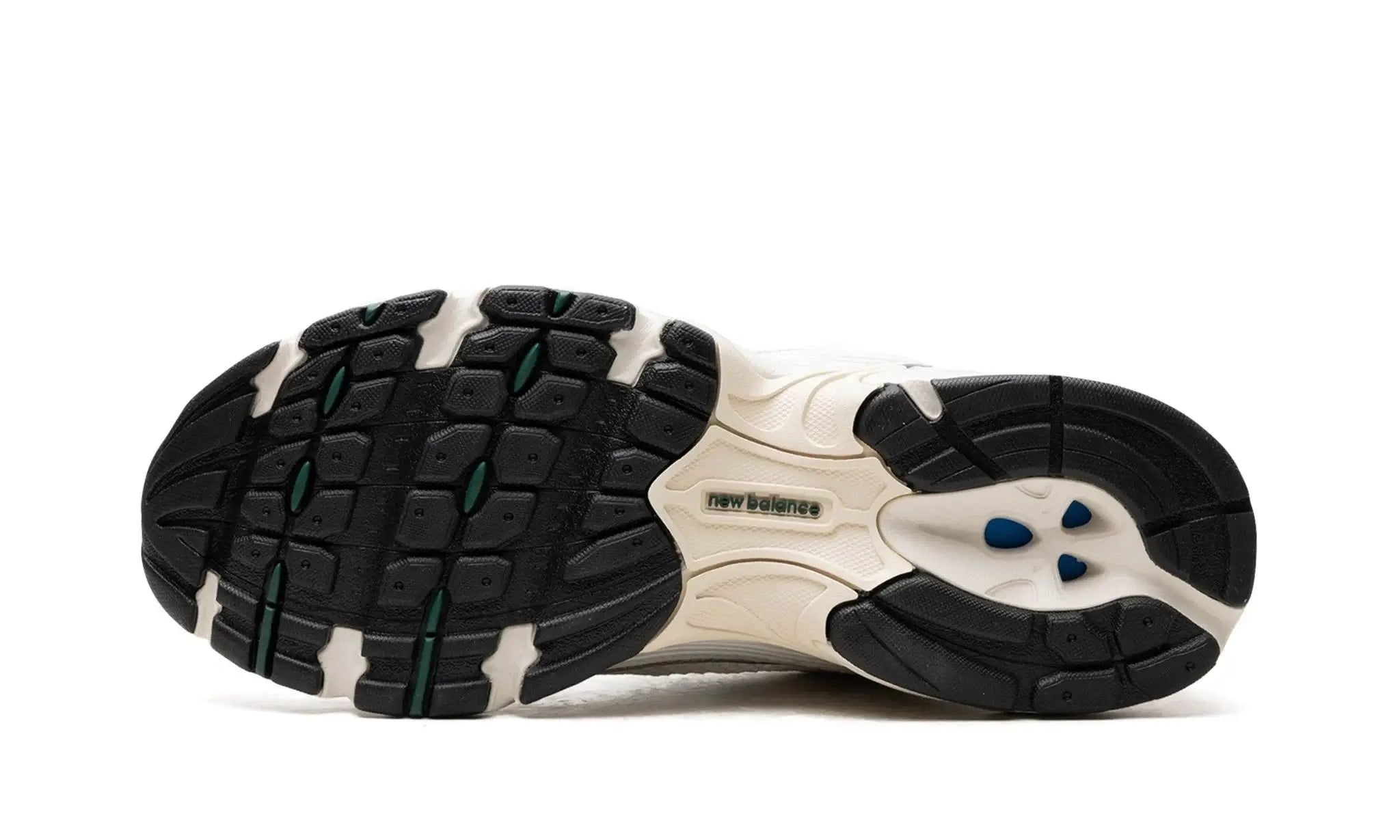 Tênis New Balance 530 "Sea Salt Marsh Green" Branco / Verde - MR530SX