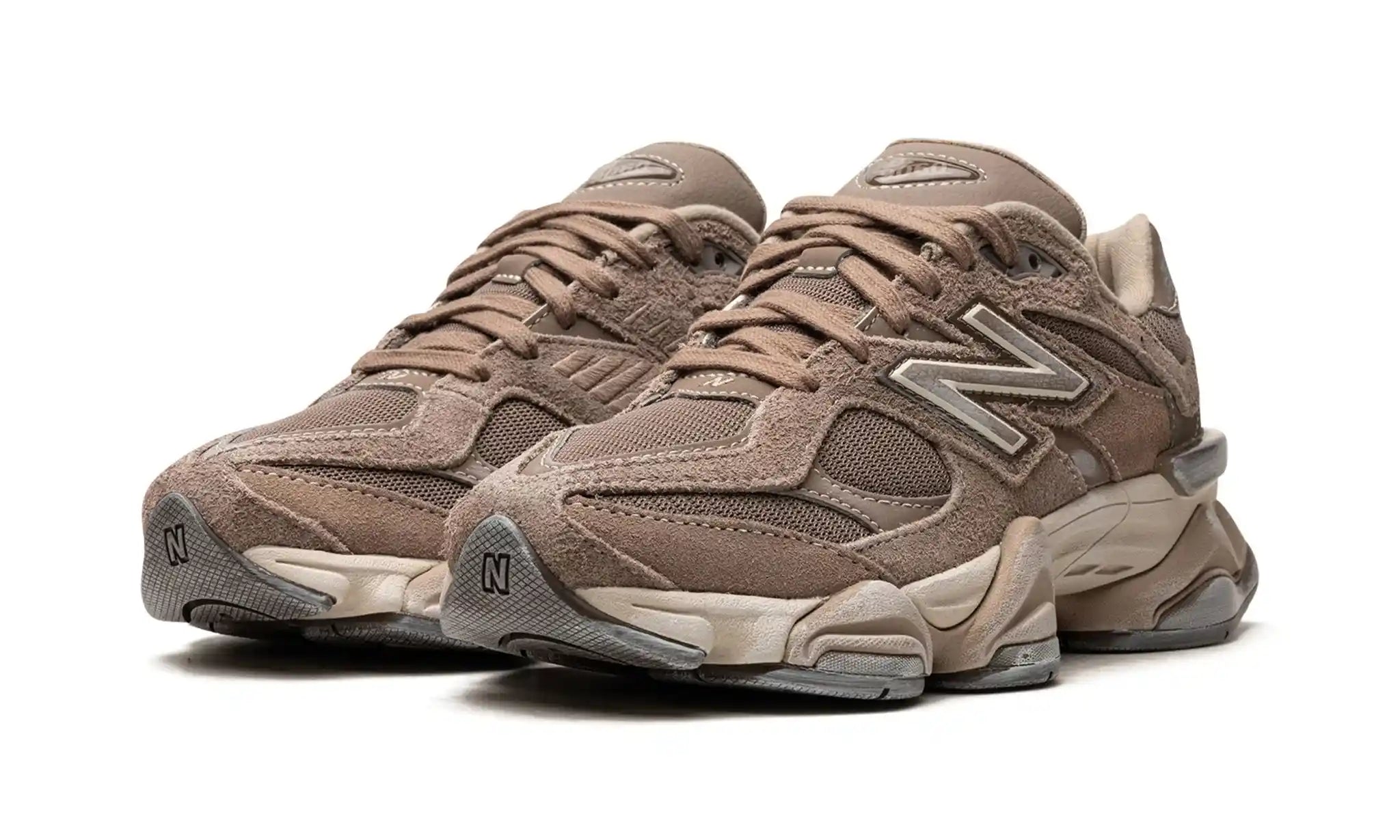 Tênis New Balance 9060 "Mushroom Brown" Marrom - U9060JMR
