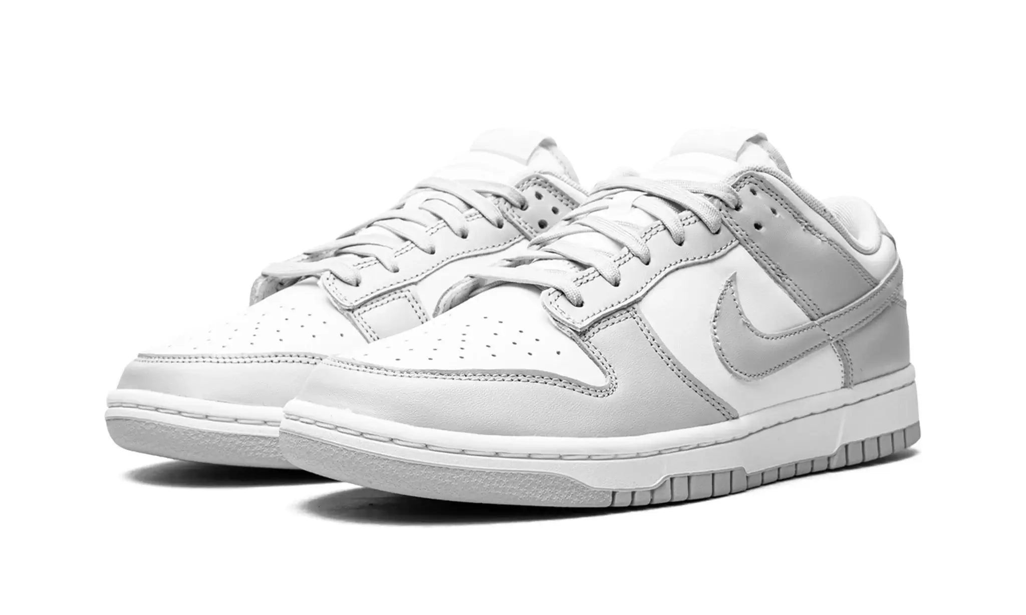 Tênis Nike Dunk Low "Grey Fog" Cinza - DD1391-103