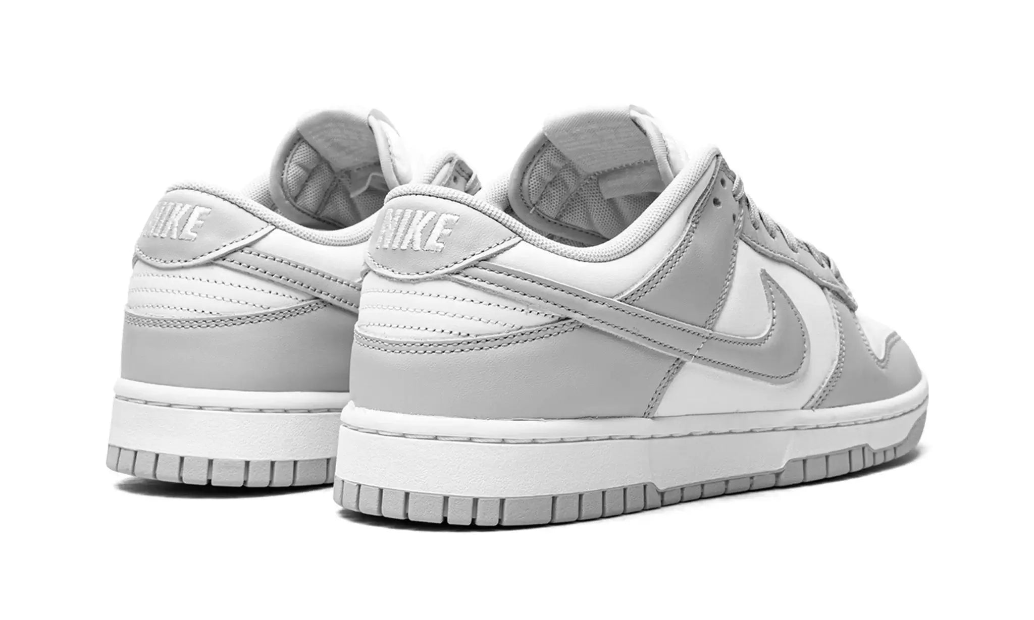 Tênis Nike Dunk Low "Grey Fog" Cinza - DD1391-103
