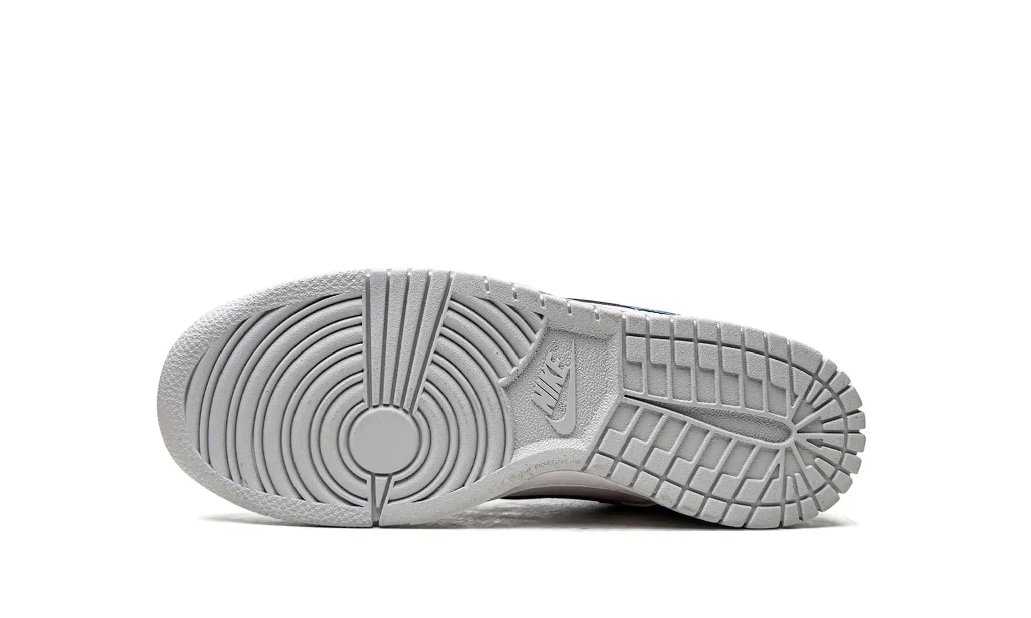 Tênis Nike Dunk Low Feminino "Mineral Teal" Azul - FD1232-002