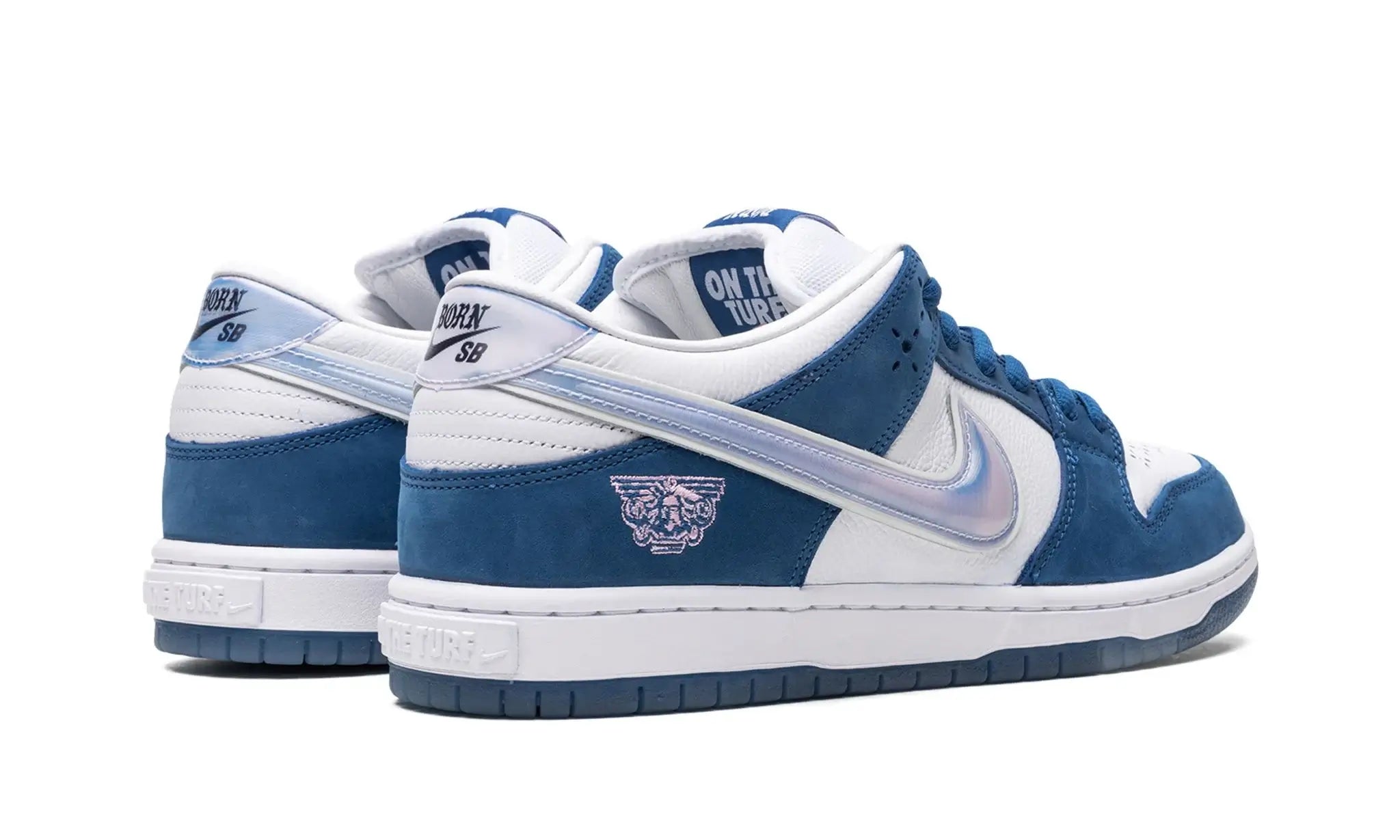 Tênis Nike Dunk Low SB x Born x Raised Azul - FN7819-400