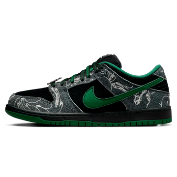 Tênis Nike Dunk Low SB "There Skateboards" Preto / Verde - HF7743-001