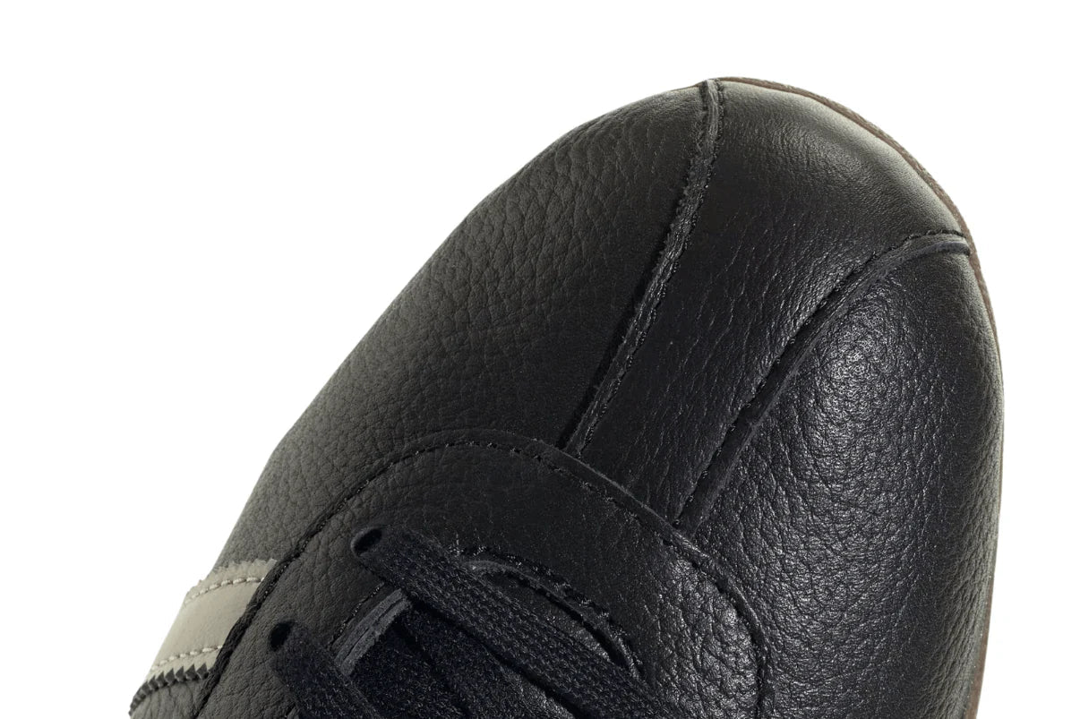 Adidas Tokyo Core Black Preto