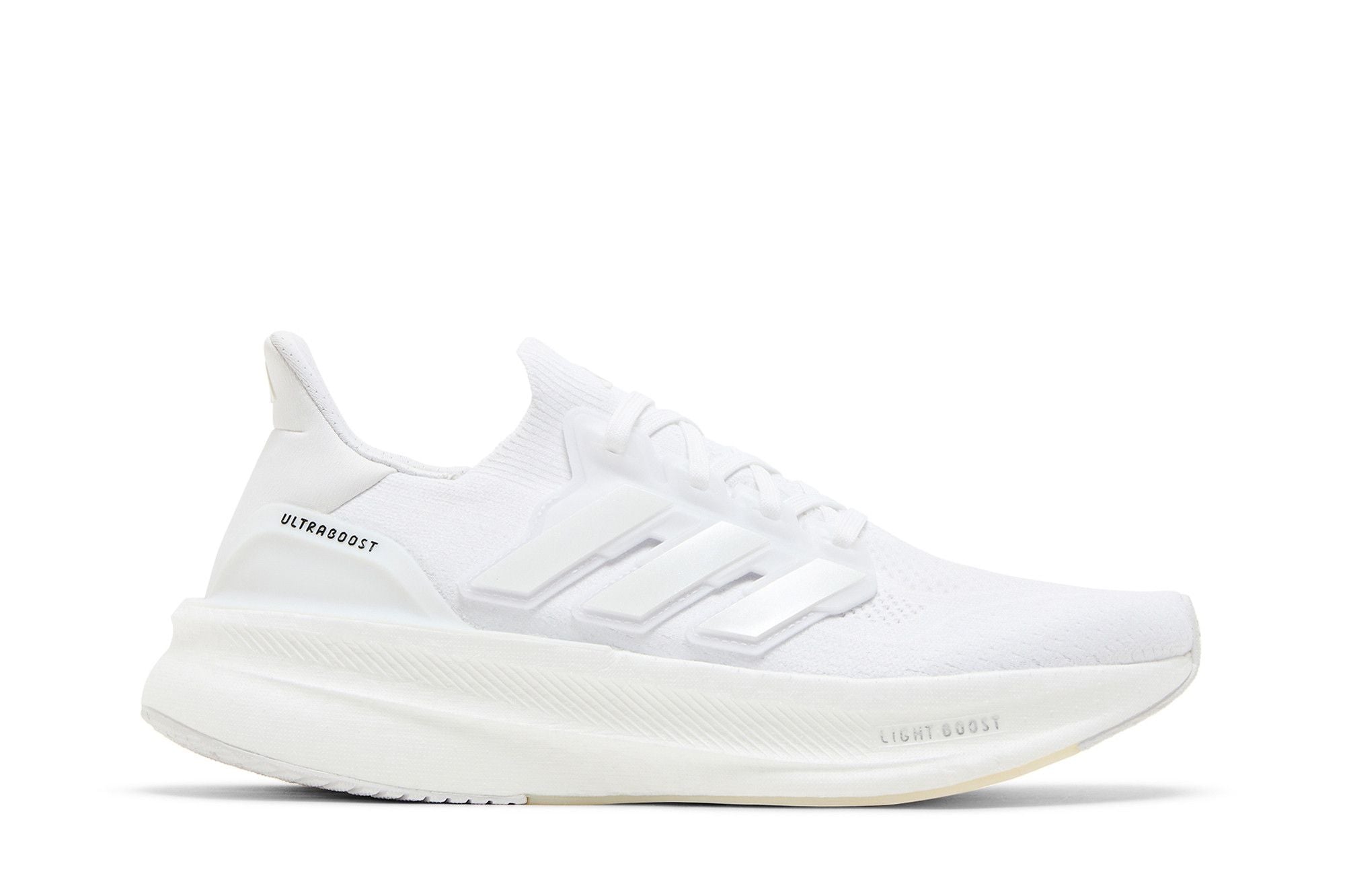 Tênis Adidas UltraBoost 5 'Triple White' - ID8813