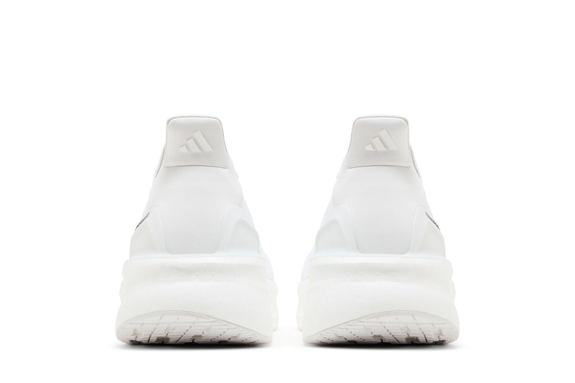 Tênis Adidas UltraBoost 5 'Triple White' - ID8813