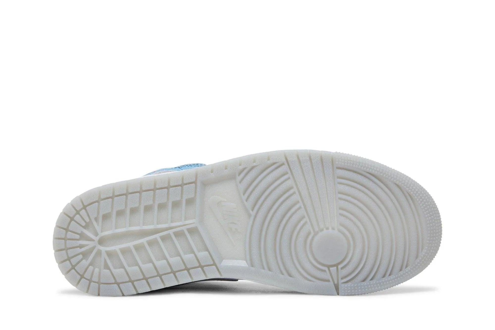 Air Jordan 1 Mid SE French Blue Azul