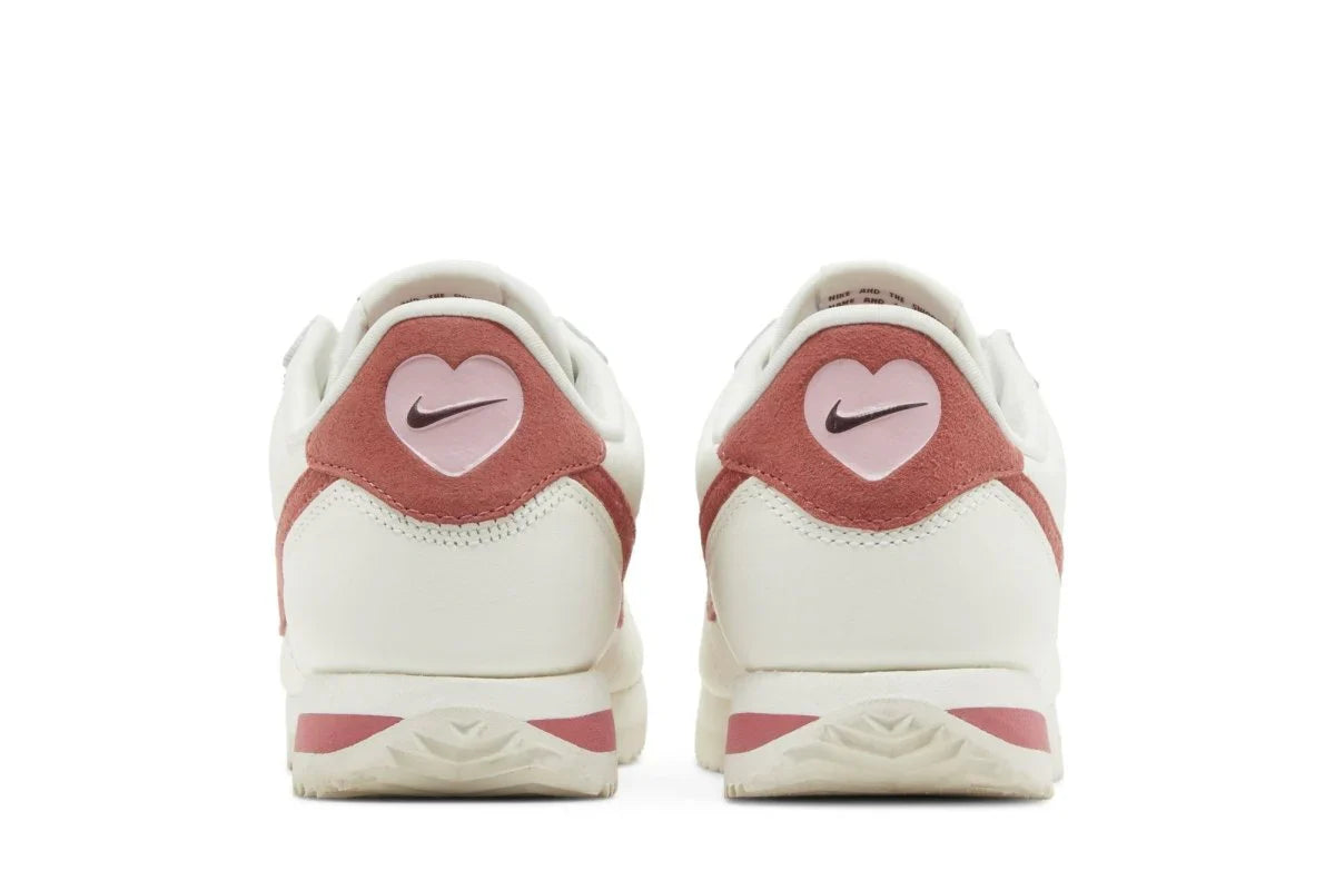 Nike Cortez Valentine's Day Branco