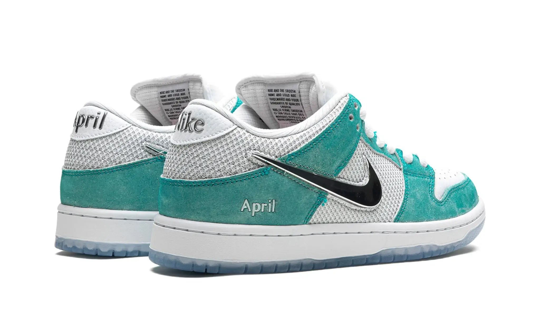 Tênis Nike Dunk Low SB x April Skateboards - FD2562-400