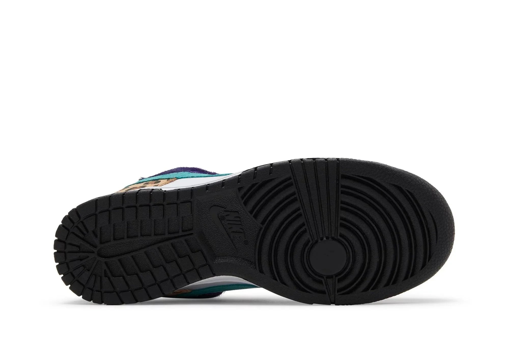 Nike Dunk Low SE Animal Colorido