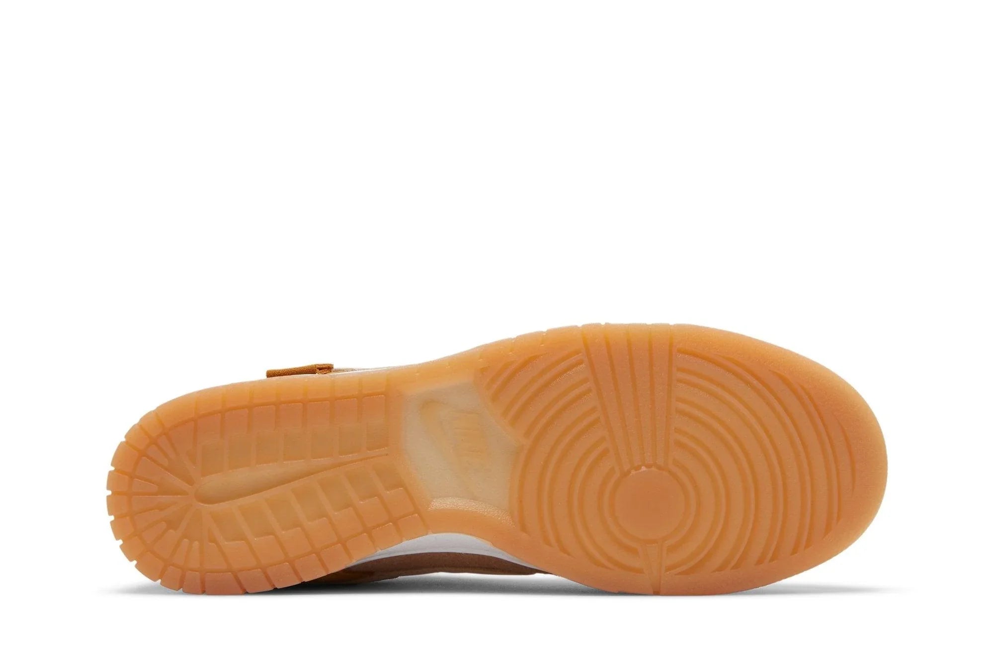 Nike Dunk Low Teddy Bear Marrom