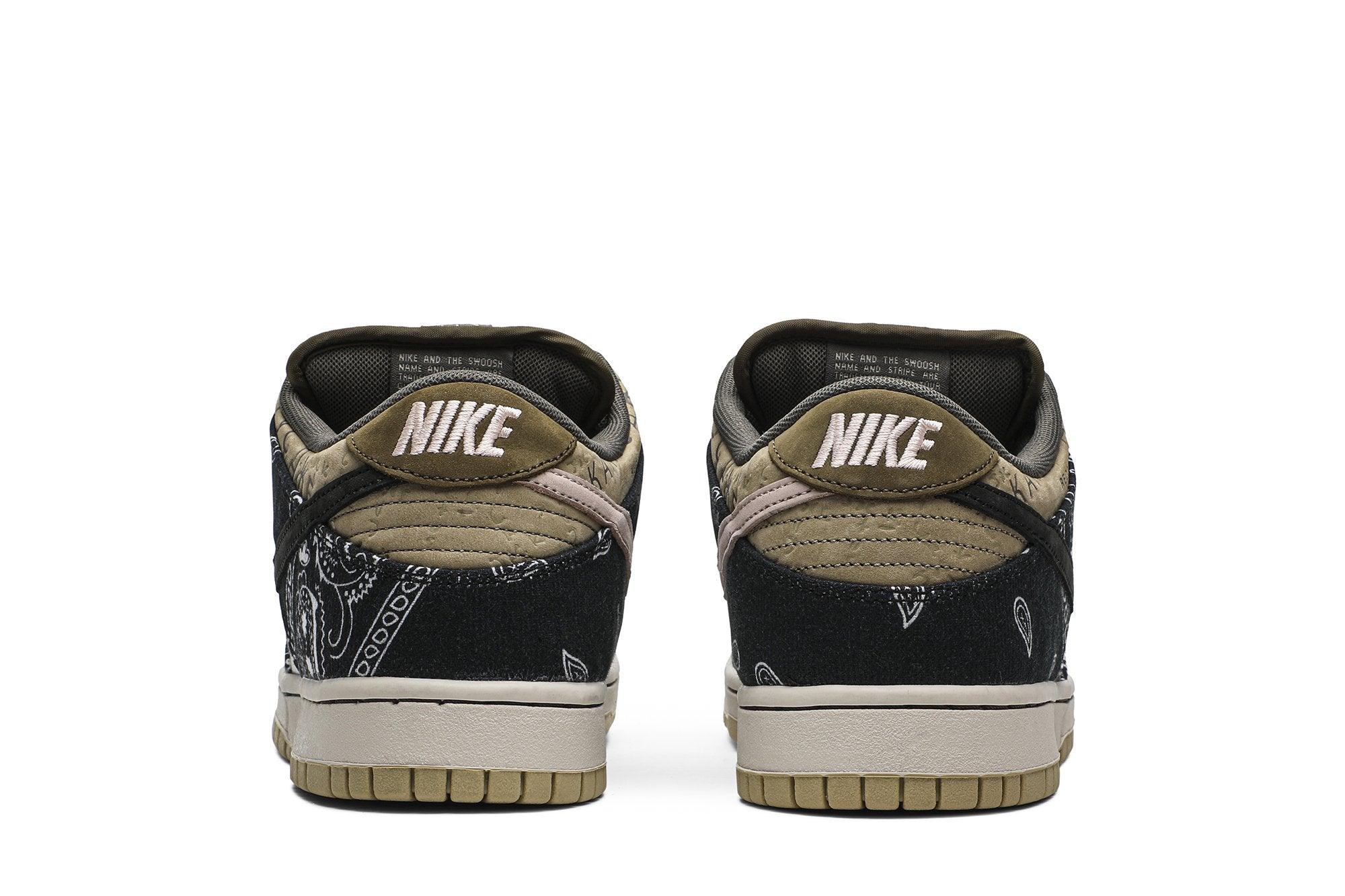 Travis Scott x Nike Dunk Low Cactus Jack Preto